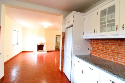 Moradia T3 para Venda em Glória do Ribatejo e Granho