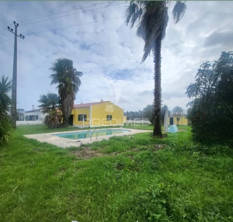 Moradia T3 para Venda em Glória do Ribatejo e Granho Foto 1