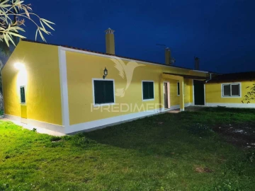 Moradia T3 para Venda em Glória do Ribatejo e Granho