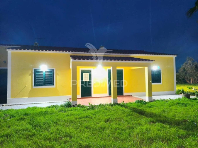 Moradia T3 para Venda em Glória do Ribatejo e Granho Foto 3