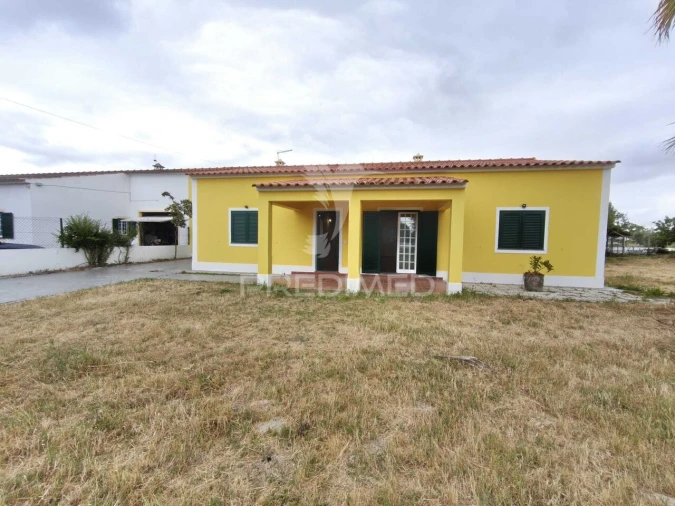 Moradia T3 para Venda em Glória do Ribatejo e Granho Foto 2