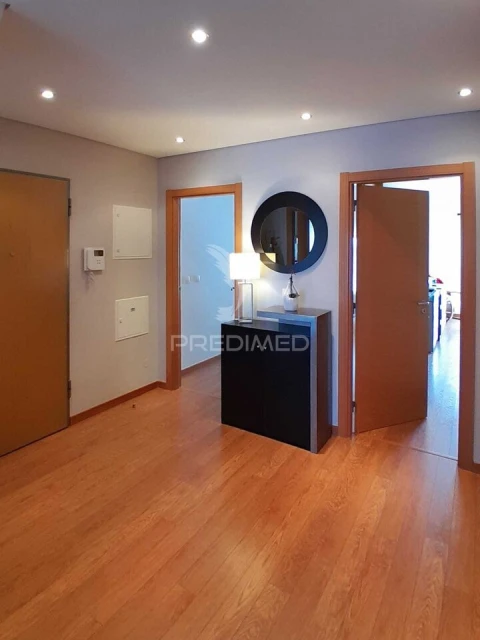 Apartamento T2 para Venda em Fernao Ferro