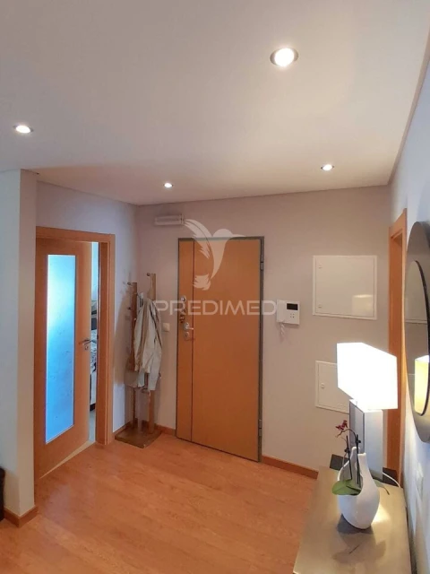 Apartamento T2 para Venda em Fernao Ferro