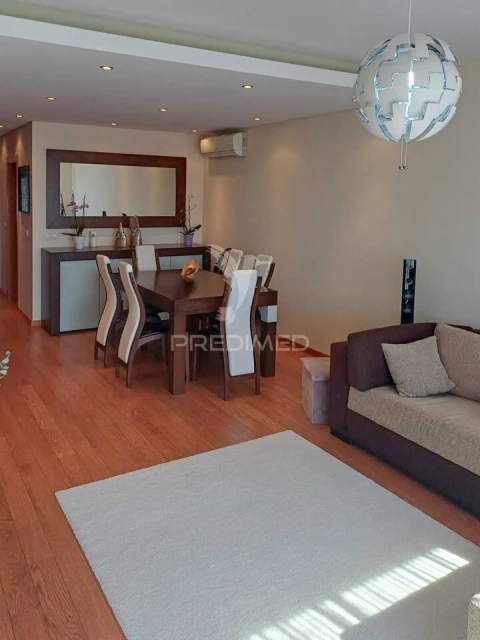 Apartamento T2 para Venda em Fernao Ferro