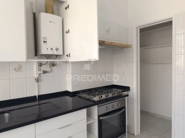 Apartamento T2 para Venda em Agualva e Mira-Sintra
