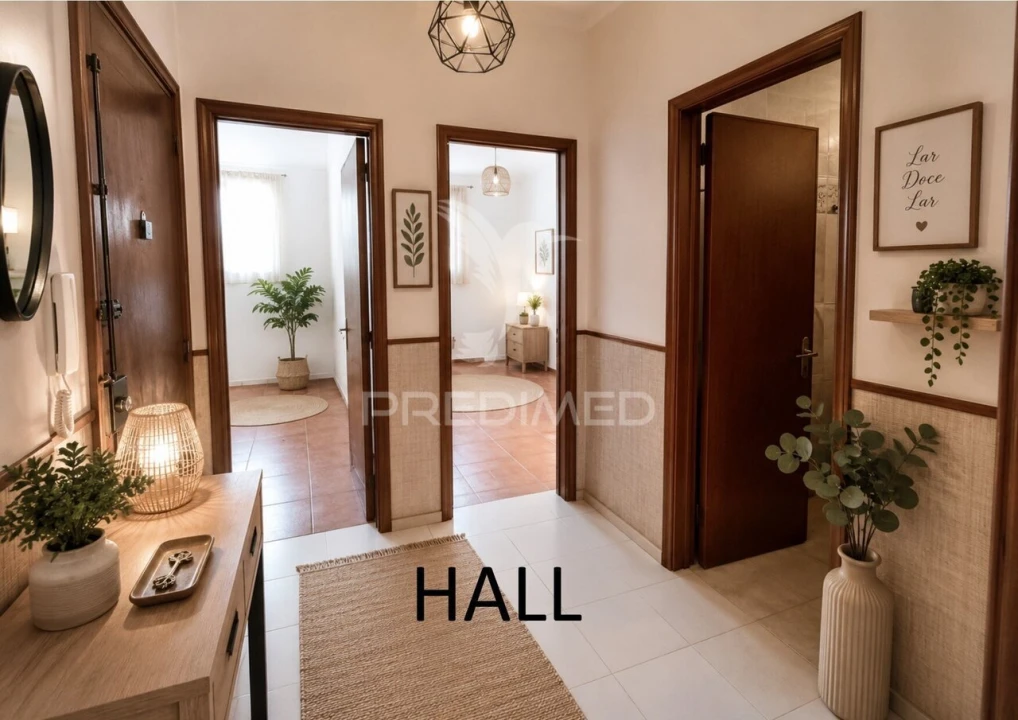 Apartamento T2 para Venda em Laranjeiro e Feijó Foto 1