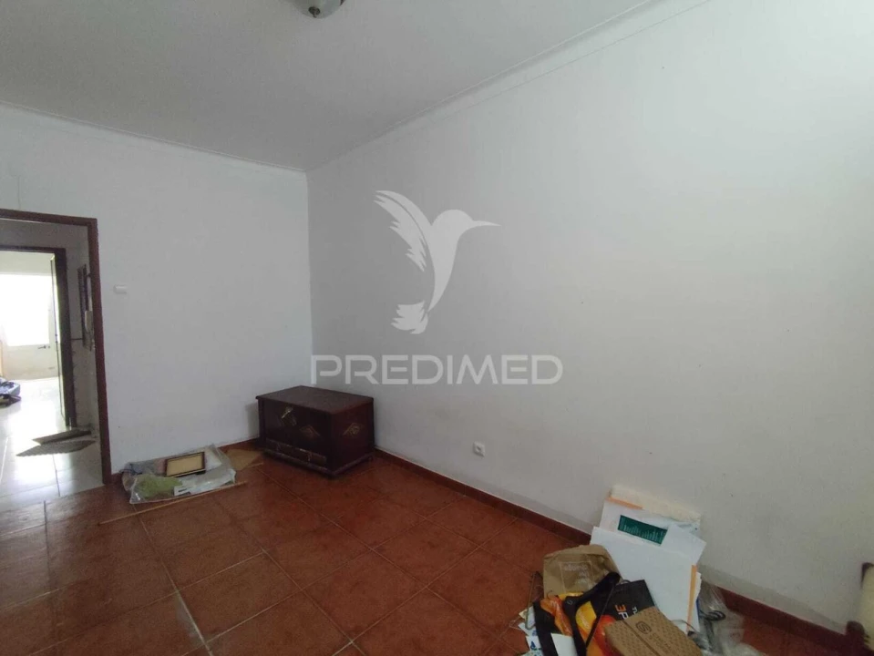 Apartamento T2 para Venda em Laranjeiro e Feijó Foto 23