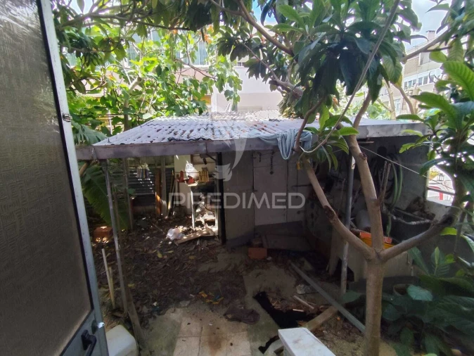 Apartamento T2 para Venda em Laranjeiro e Feijó Foto 35