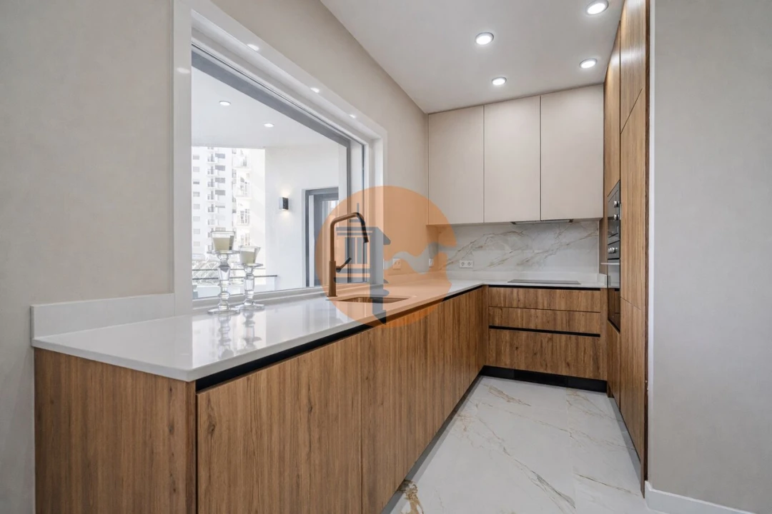 Apartamento T2 para Venda em Armação de Pera Foto 7
