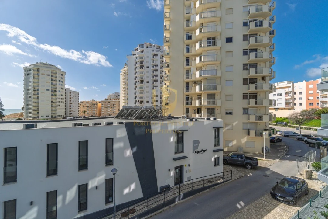 Apartamento T2 para Venda em Armação de Pera Foto 12
