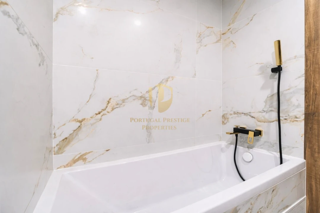 Apartamento T2 para Venda em Armação de Pera Foto 10