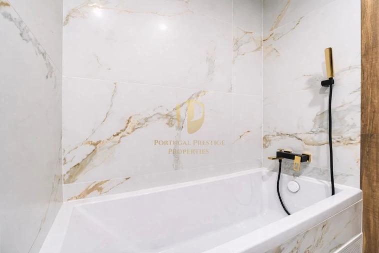 Apartamento T2 para Venda em Armação de Pera Foto 11