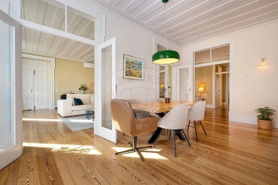Apartamento T2 para Venda em Santa Maria Maior