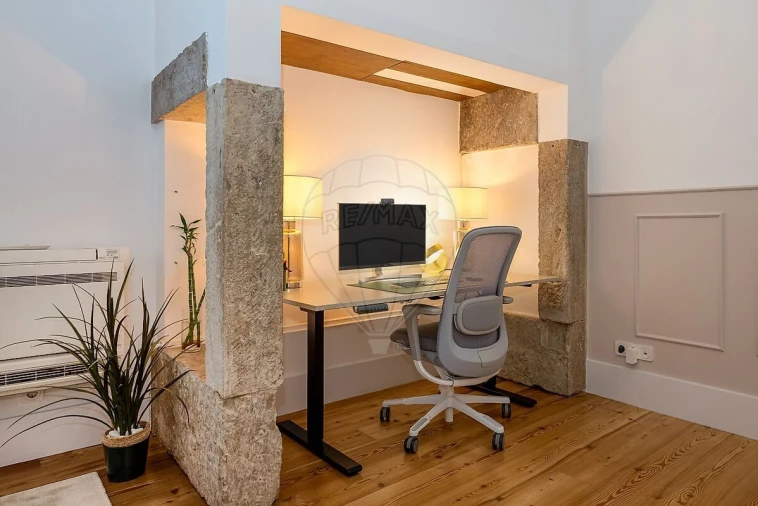 Apartamento T2 para Venda em Santa Maria Maior Foto 9