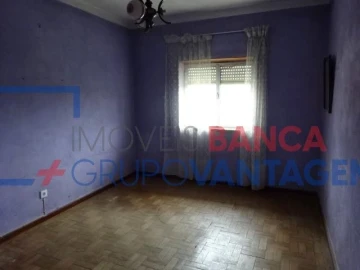 Moradia T4 para Venda em Travancinha