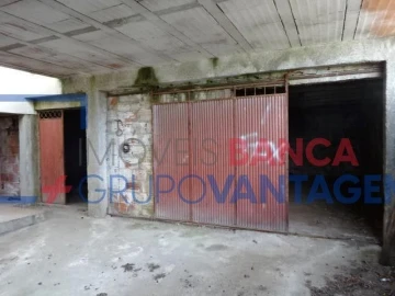 Moradia T4 para Venda em Travancinha