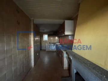 Moradia T3 para Venda em Nespereira