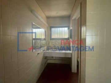Prédio para Venda em Aguiar da Beira e Coruche
