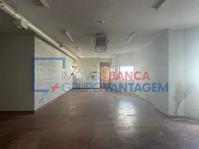 Prédio para Venda em Aguiar da Beira e Coruche Foto 9