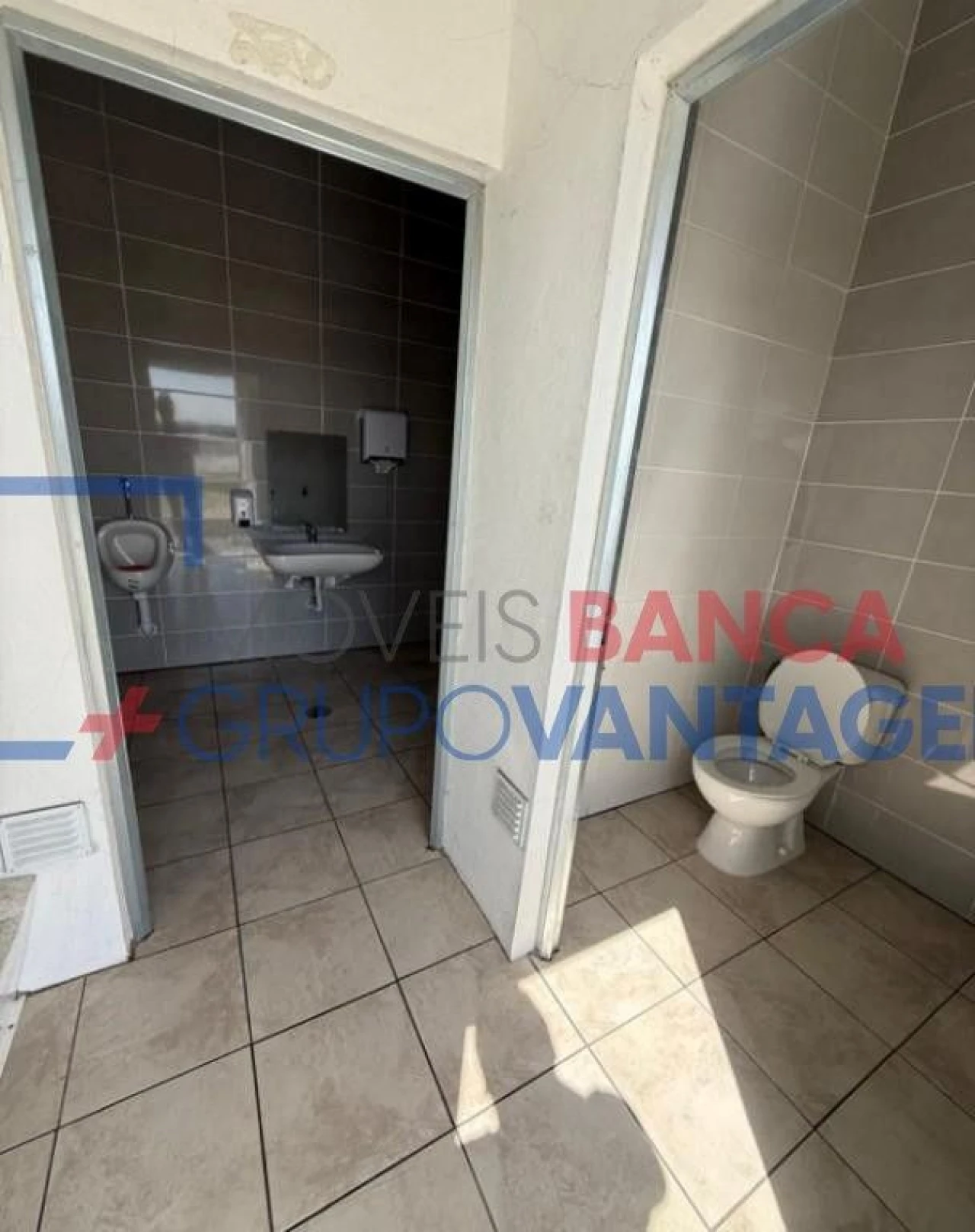 Prédio para Venda em Vila Franca das Naves e Feital Foto 10