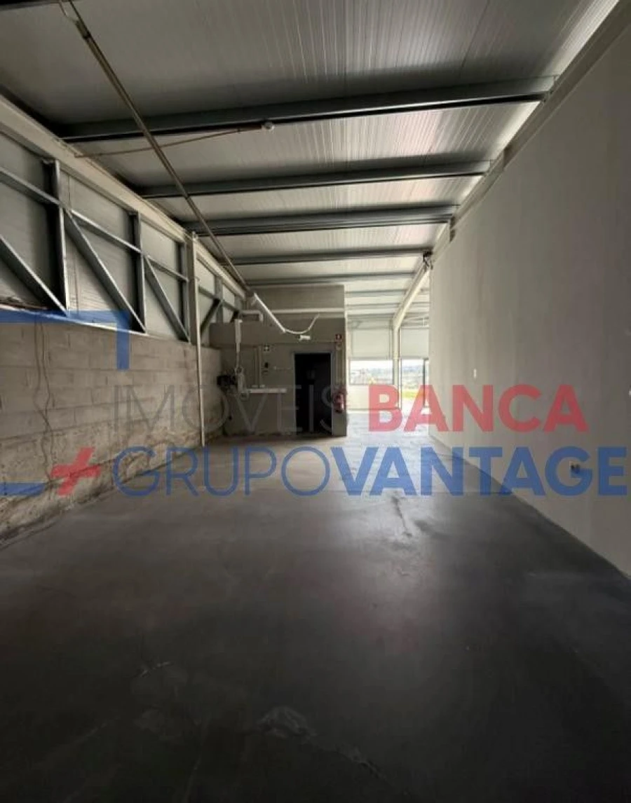 Prédio para Venda em Vila Franca das Naves e Feital Foto 6