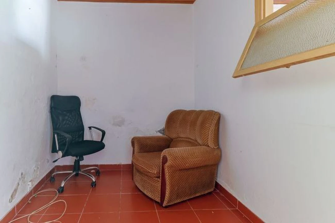 Moradia T1 para Venda em Lavos Foto 14