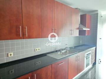 Apartamento T2 para Venda em Cidade da Maia