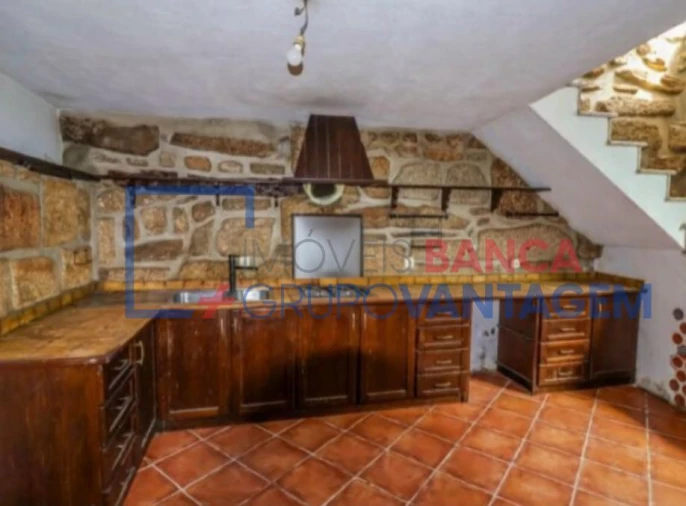 Moradia T3 para Venda em Oliveira do Conde Foto 2