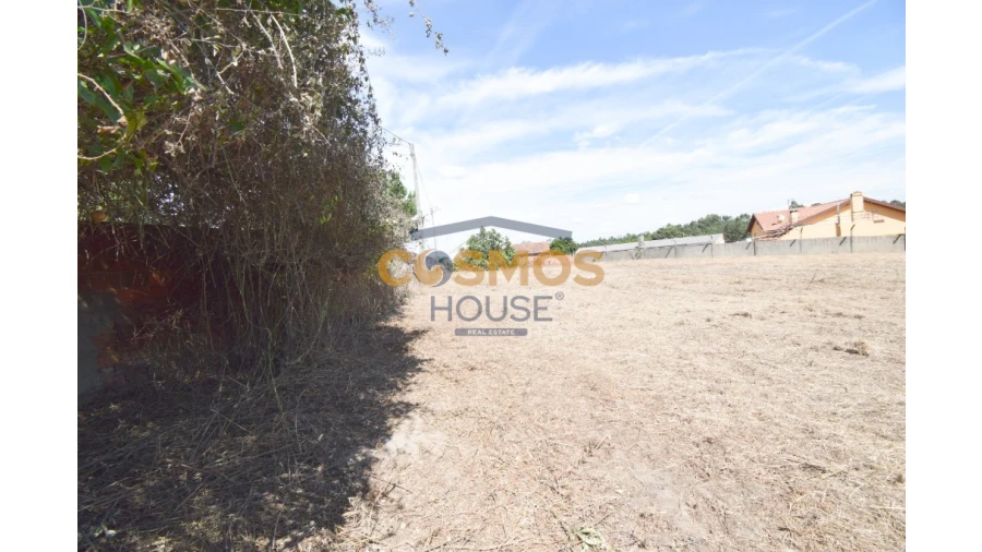 Terreno para Venda em Calvaria de Cima Foto 4