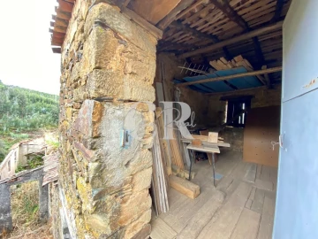 Moradia T1 para Venda em Figueiró dos Vinhos e Bairradas