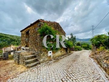 Moradia T1 para Venda em Figueiró dos Vinhos e Bairradas