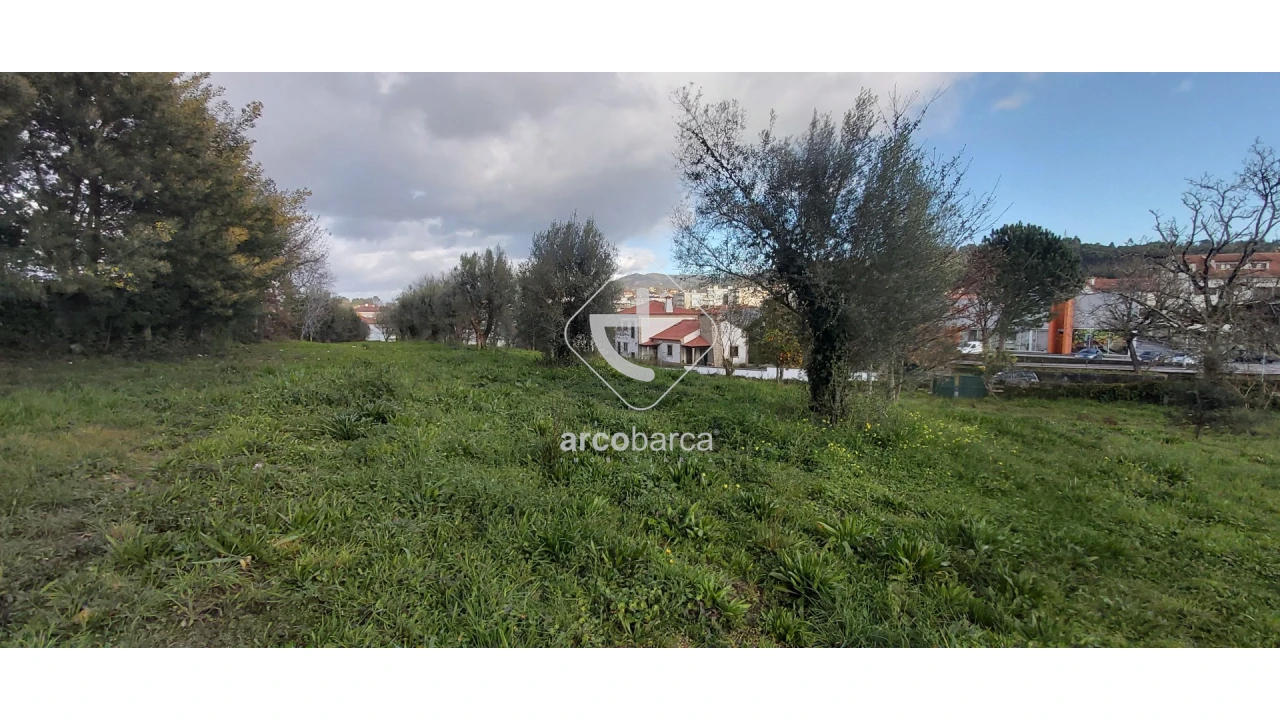 Terreno para Venda em Arca e Ponte de Lima Foto 3