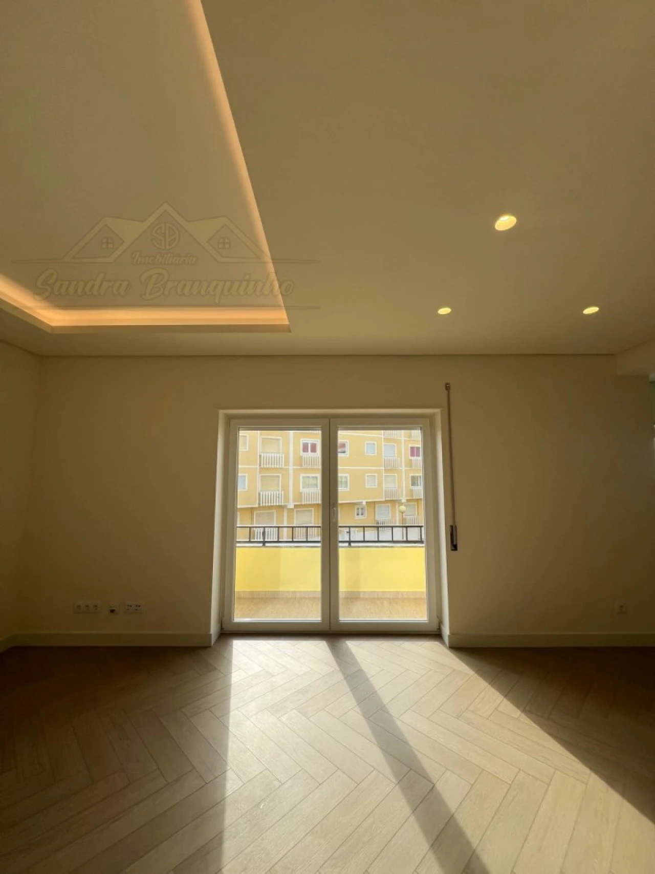 Apartamento T2 para Venda em Silveira Foto 32