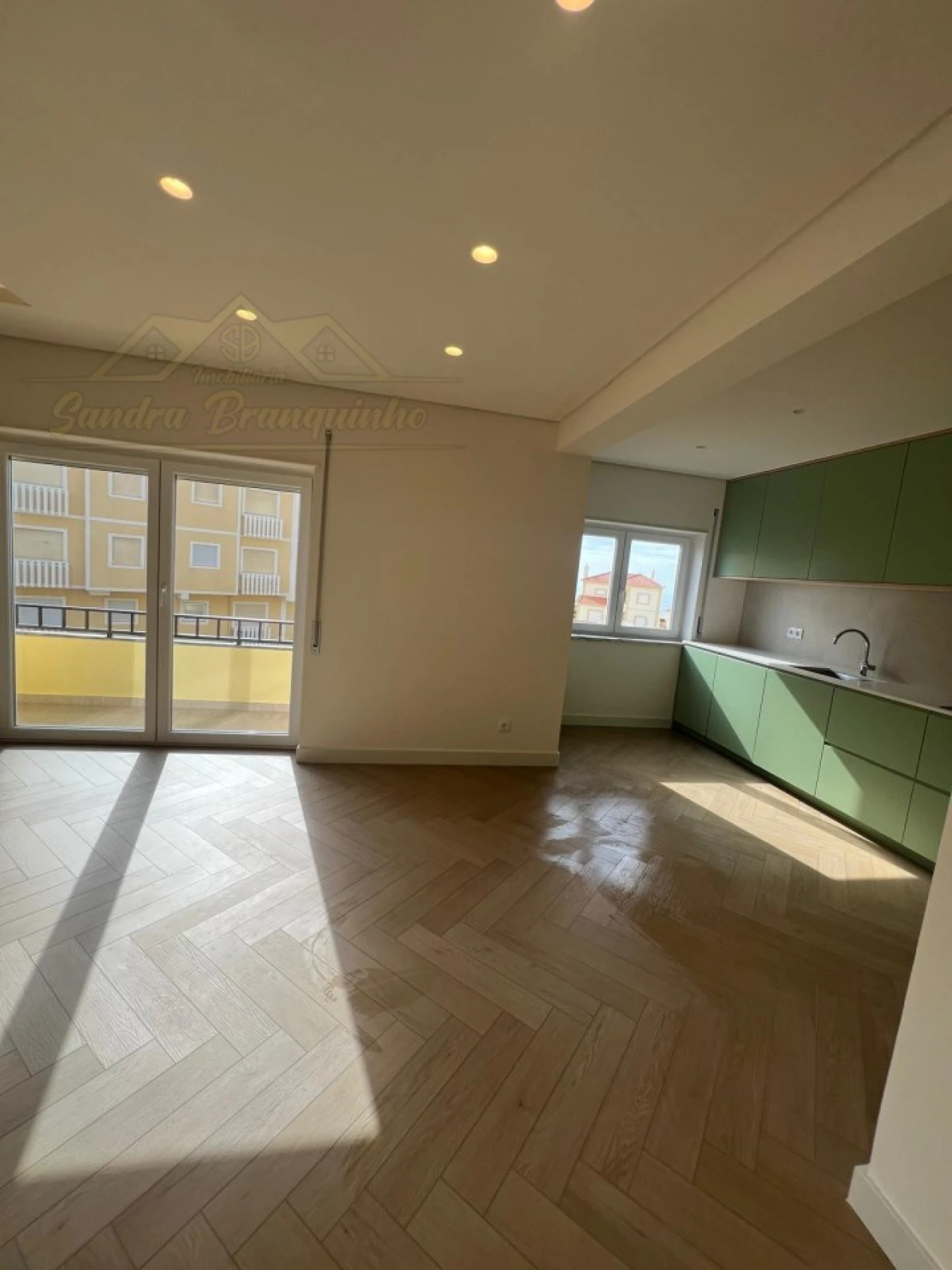 Apartamento T2 para Venda em Silveira Foto 36