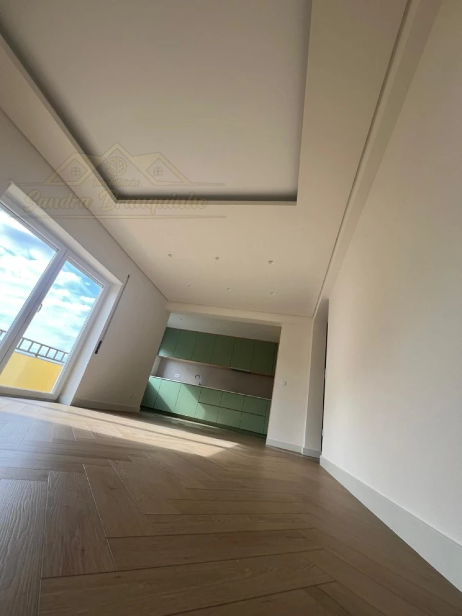 Apartamento T2 para Venda em Silveira Foto 37