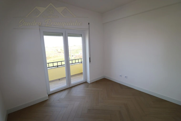Apartamento T2 para Venda em Silveira Foto 45