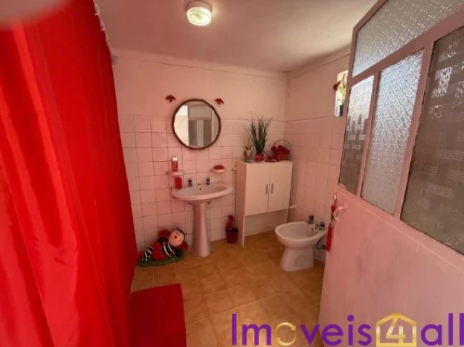 Moradia T2 para Venda em Panoias e Conceição Foto 13
