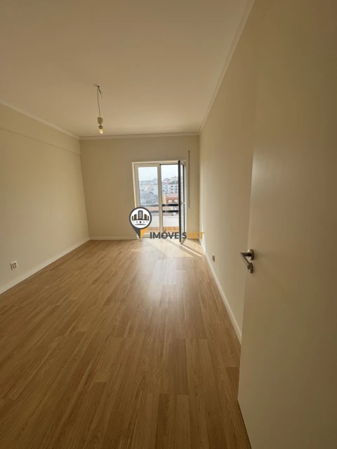 Apartamento T4 para Arrendamento em Castelo Branco