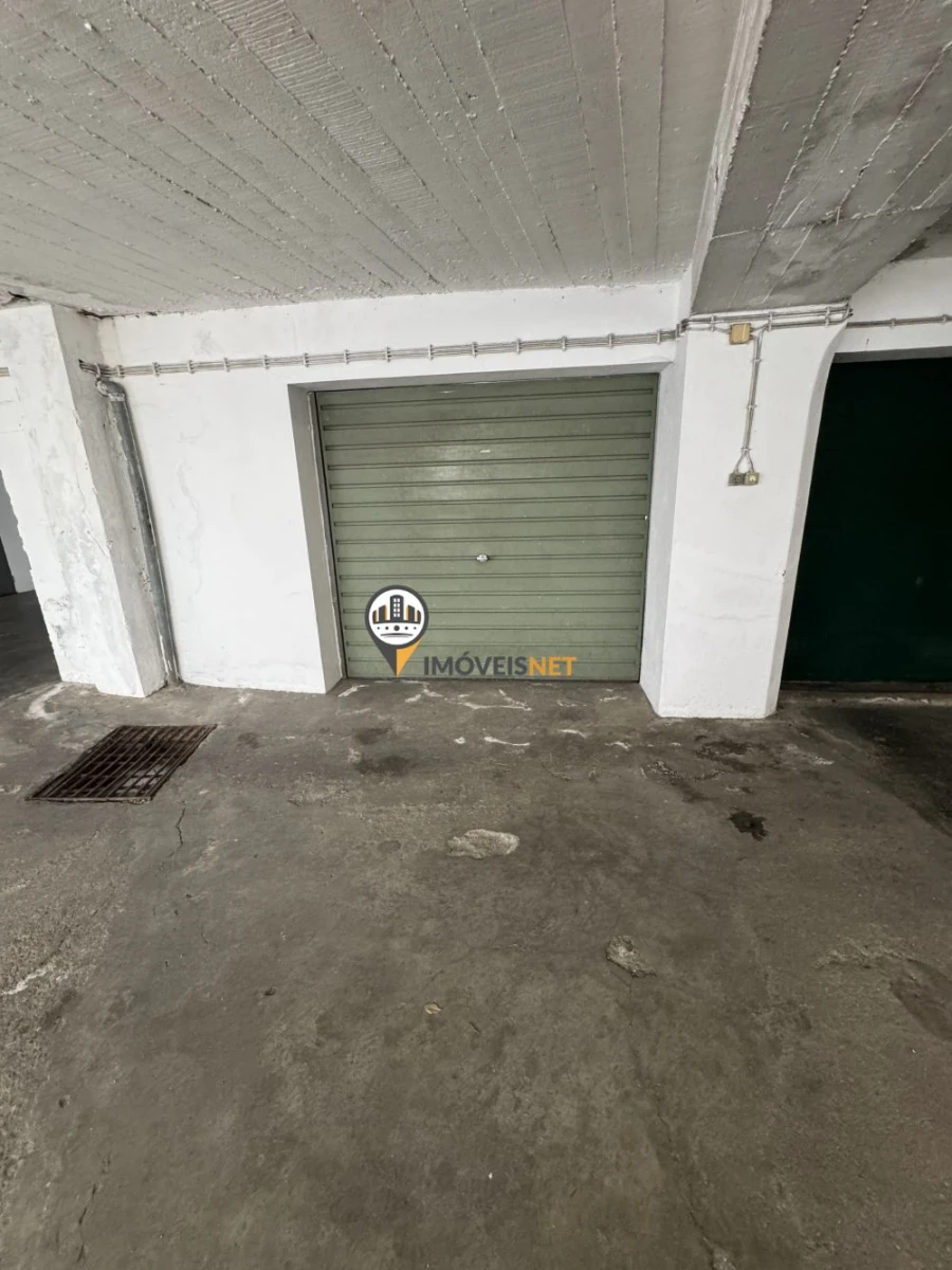 Apartamento T4 para Arrendamento em Castelo Branco Foto 34
