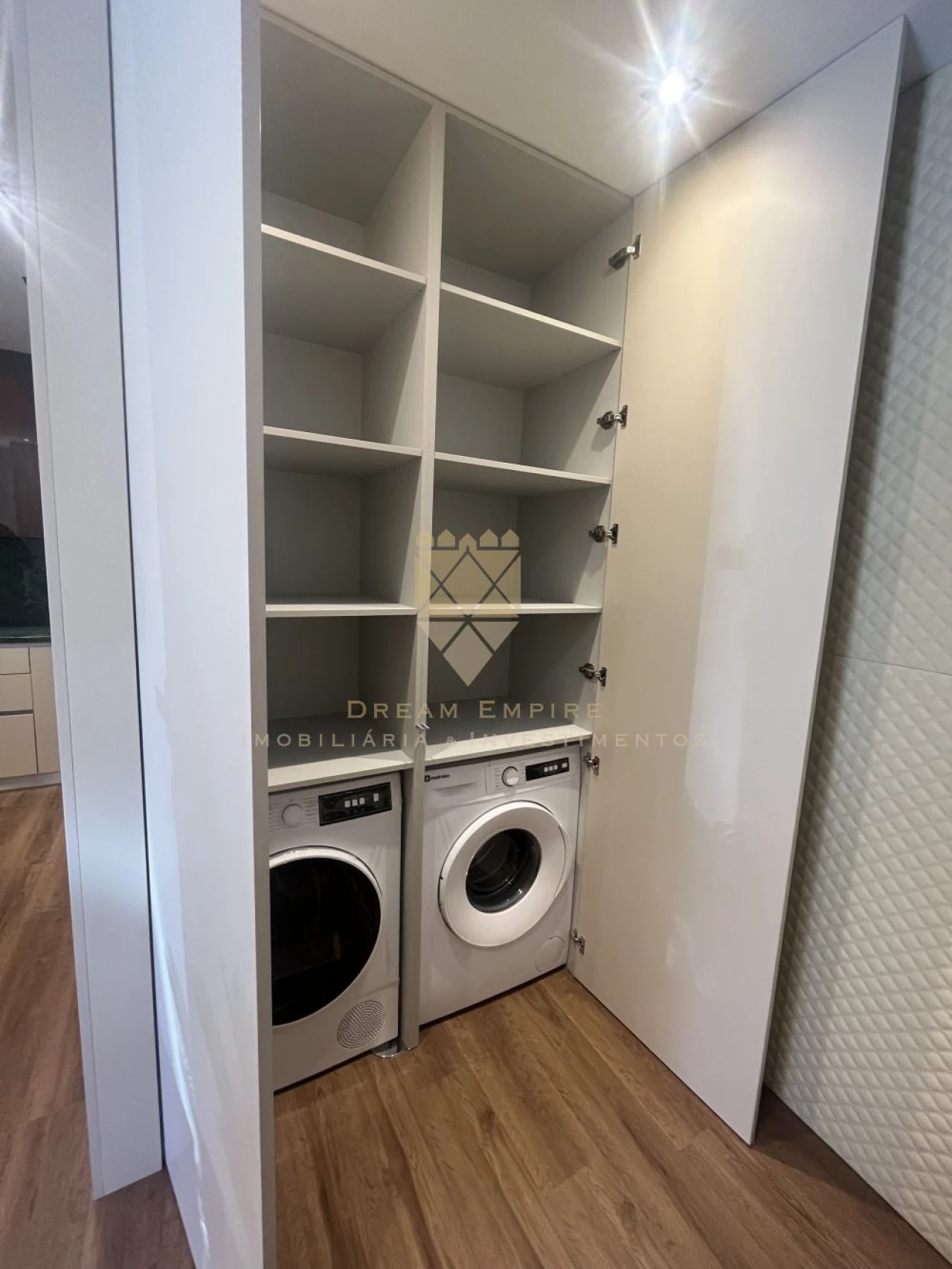 Garagem para Venda em Baltar Foto 16