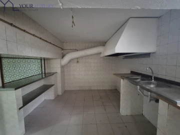 Loja para Arrendamento em Venteira