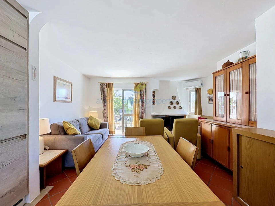 Apartamento T1 para Venda em Albufeira e Olhos de Água Foto 4