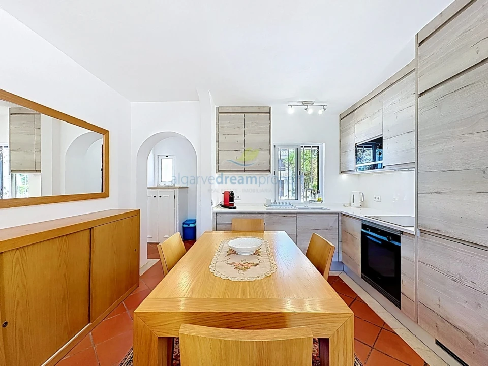 Apartamento T1 para Venda em Albufeira e Olhos de Água Foto 8