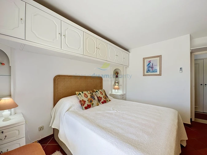Apartamento T1 para Venda em Albufeira e Olhos de Água Foto 19