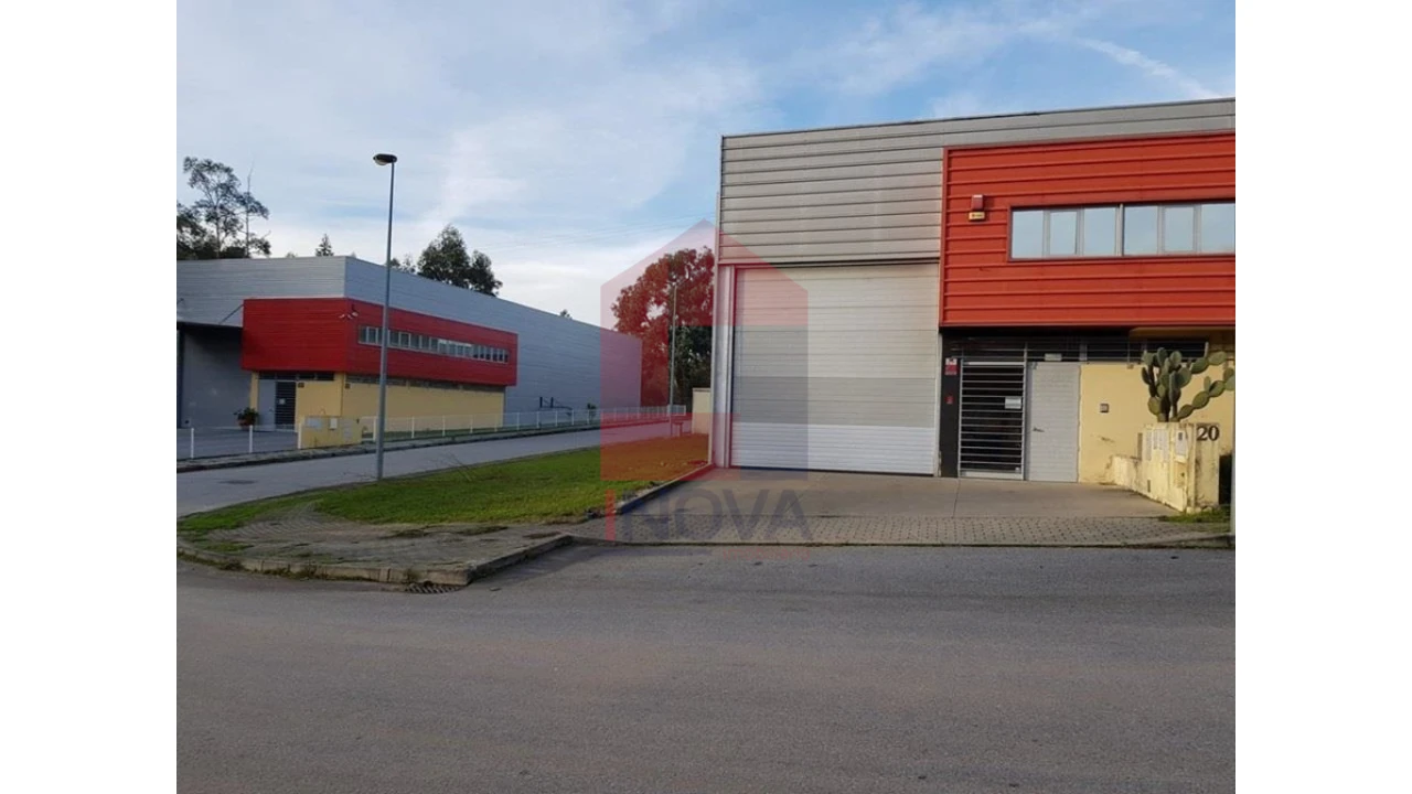 Armazém para Venda em Oleiros Foto 6