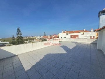Apartamento T3 para Venda em A dos Cunhados e Maceira