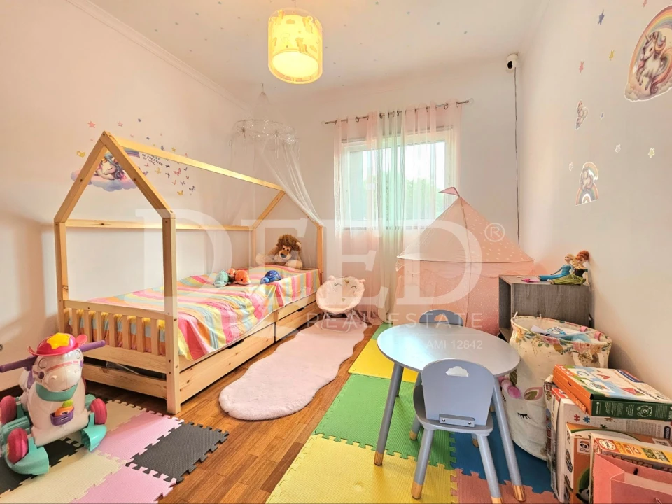 Apartamento T2 para Venda em Caniço Foto 12