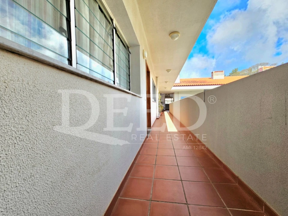 Apartamento T2 para Venda em Caniço Foto 20