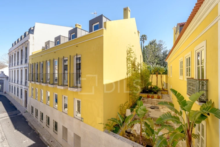 Apartamento T2 para Venda em Santo António Foto 19