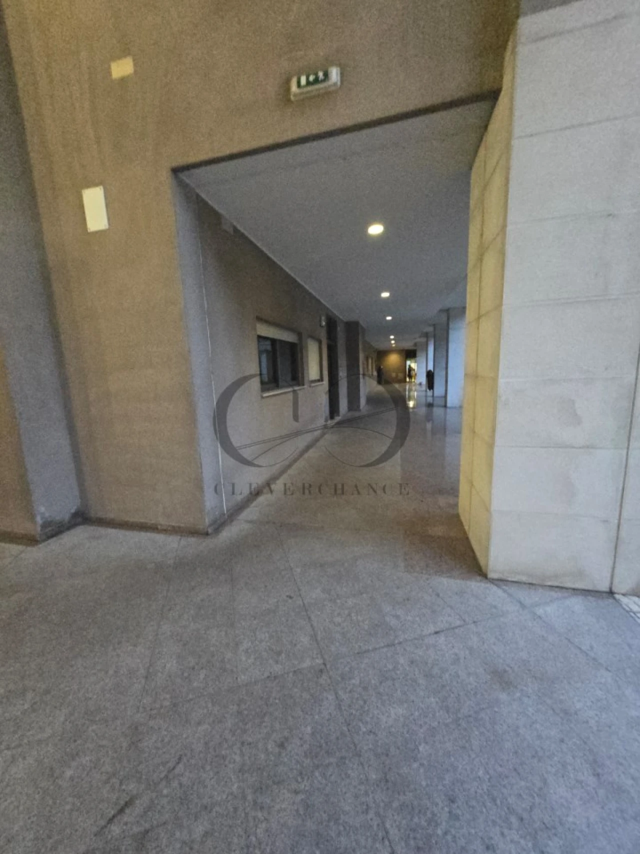Apartamento T2 para Venda em Pedroso e Seixezelo Foto 3